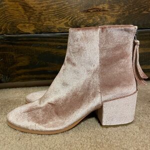 Dolce Vida Pink Maive Velvet Zip Ankle Boots